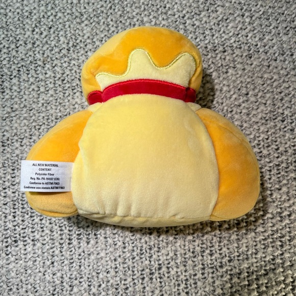 Isabelle Animal Crossing Stuffed Animal - Picture 3 of 7